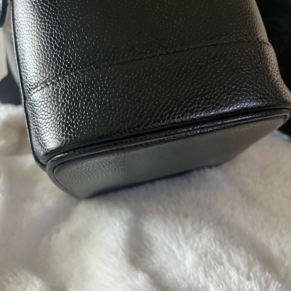 Chanel Vanity Bag - Picture 7 of 11